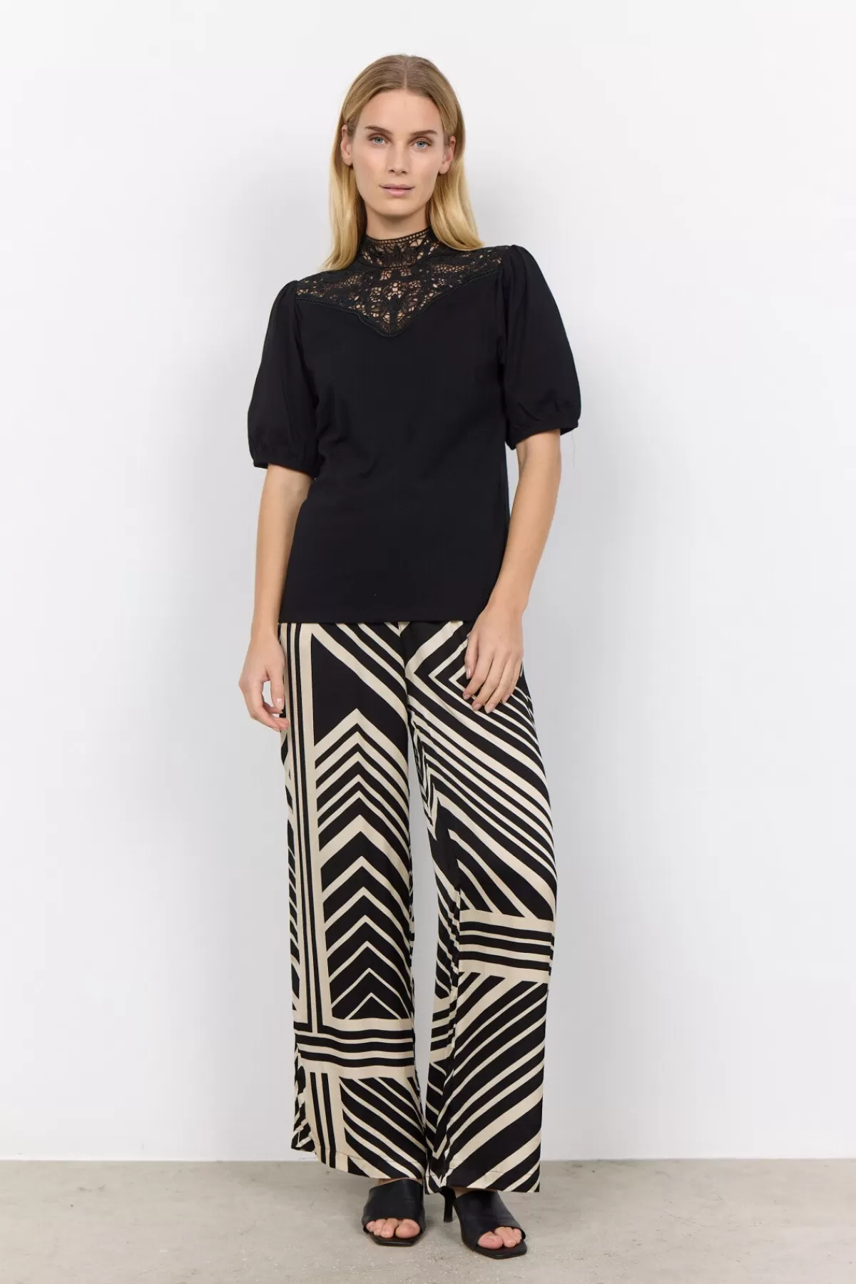 Soyaconcept T-Shirts And Tops-SC-FAUSTA 1 T-shirt Black