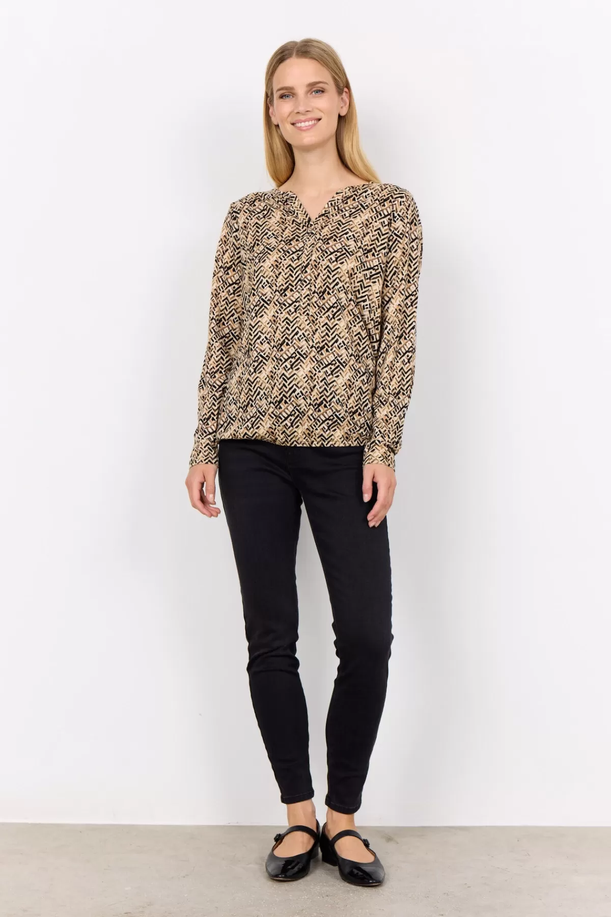 Soyaconcept T-Shirts And Tops-SC-FELICITY AOP 477 T-shirt Black