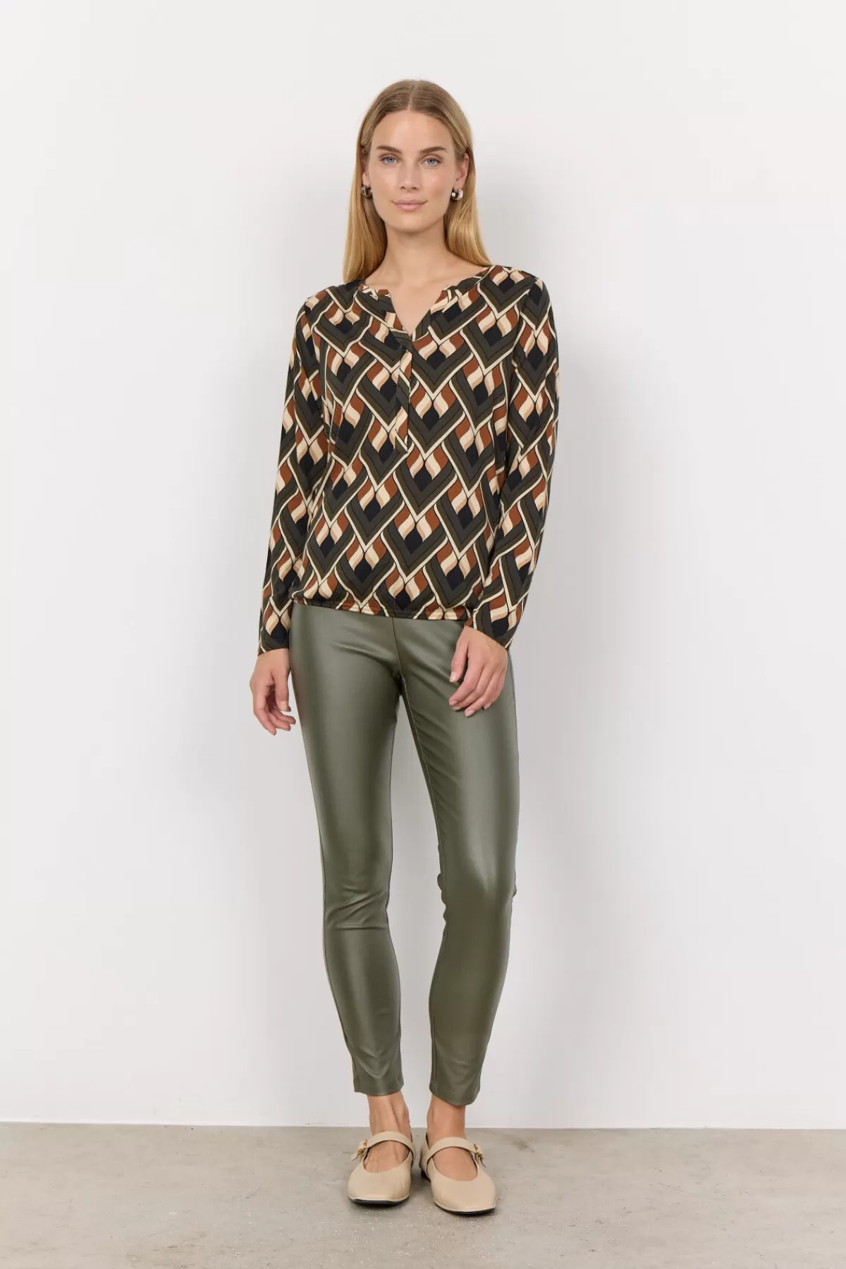 Soyaconcept Blouses And Shirts-SC-FELICITY AOP 481 Blouse Dark green
