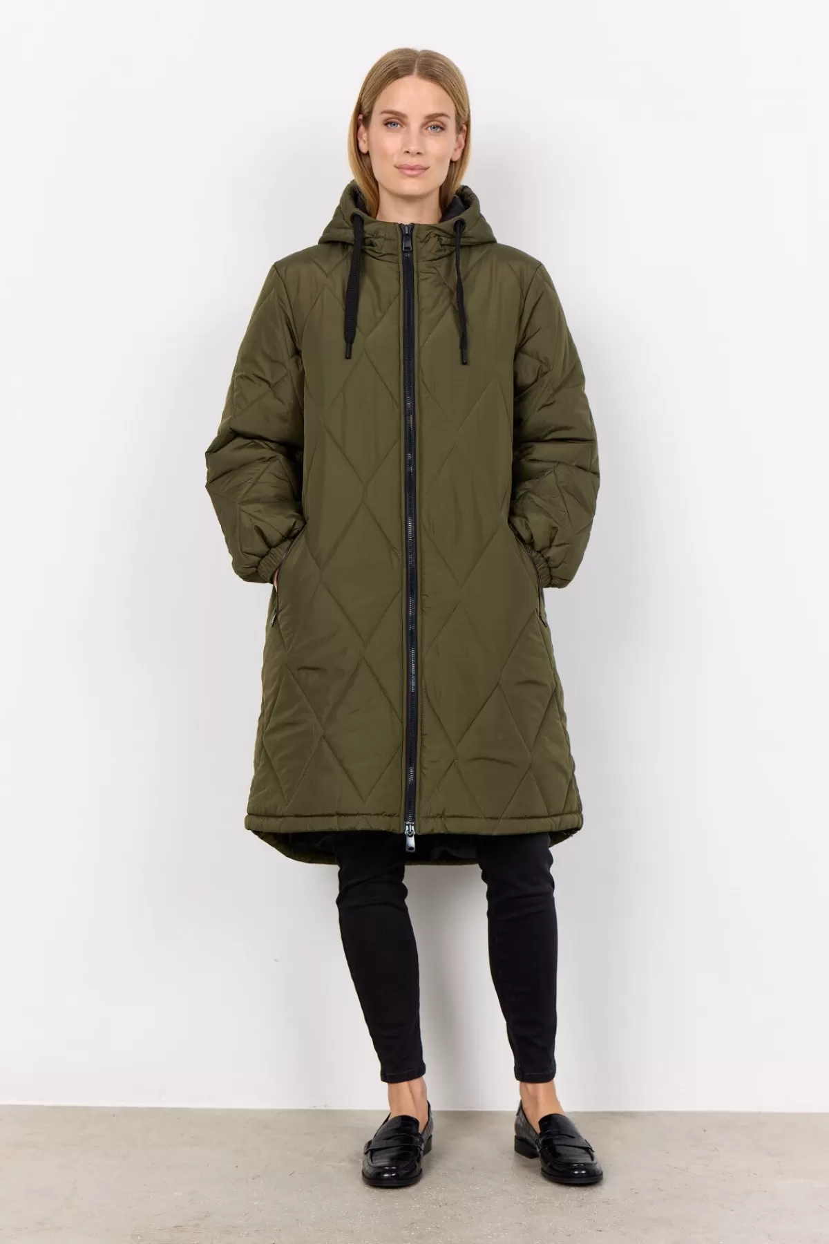 Soyaconcept Outerwear-SC-FENYA 65 Jacket Olive