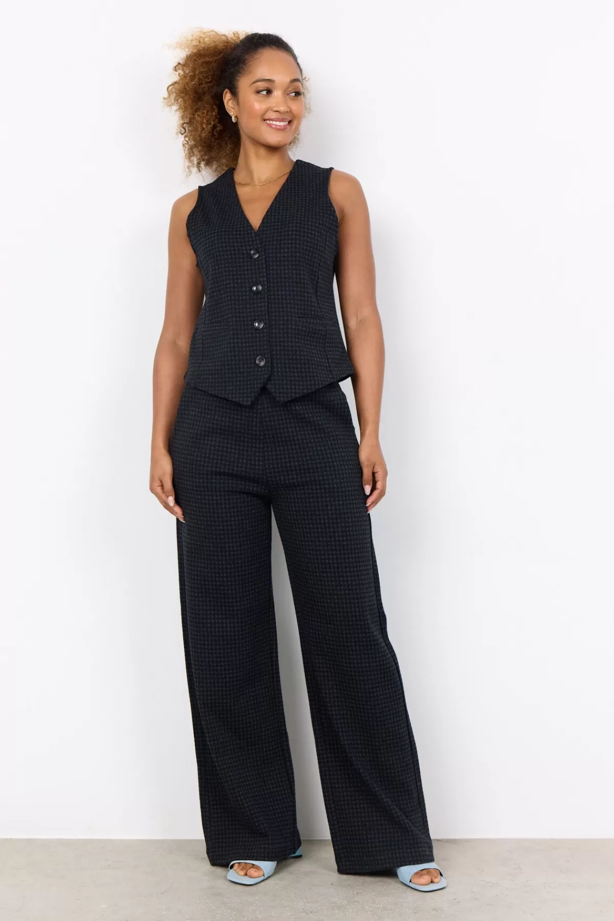 Soyaconcept T-Shirts And Tops | Blazers-SC-ISOBEL 3 Waistcoat Black