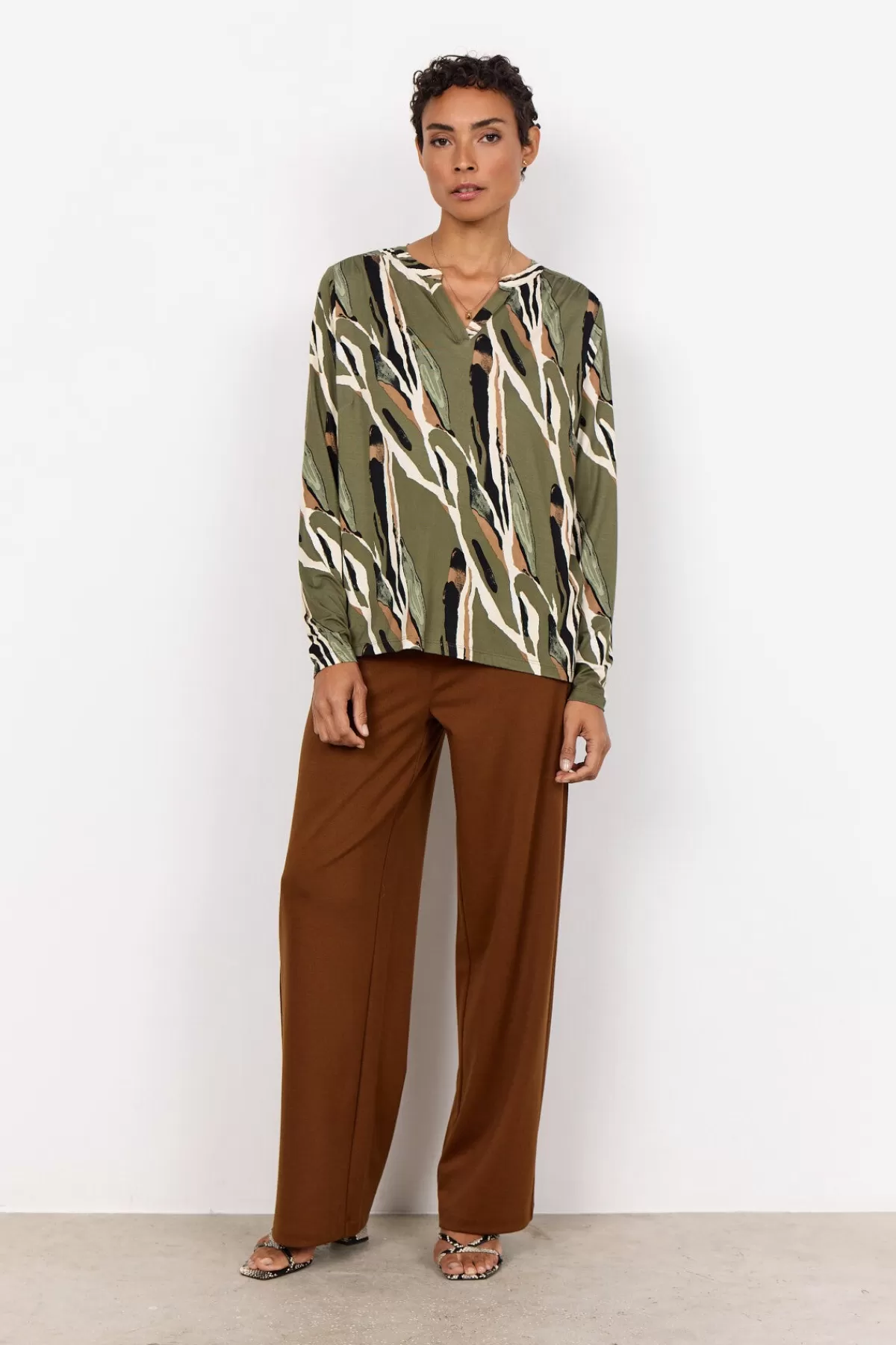 Soyaconcept Blouses And Shirts-SC-MARICA AOP 305 Blouse Olive