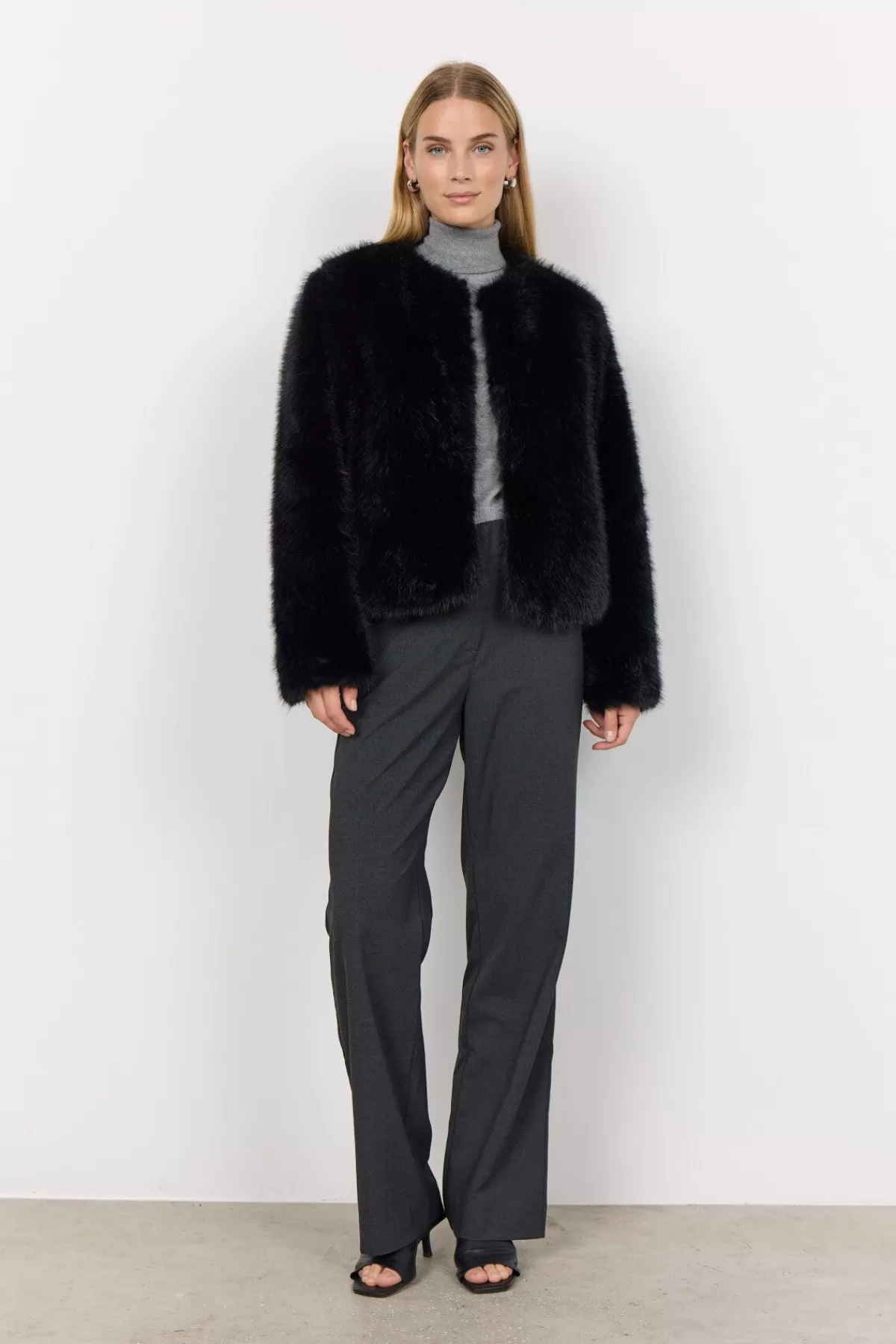 Soyaconcept Outerwear-SC-NAIDA 1 Jacket Black
