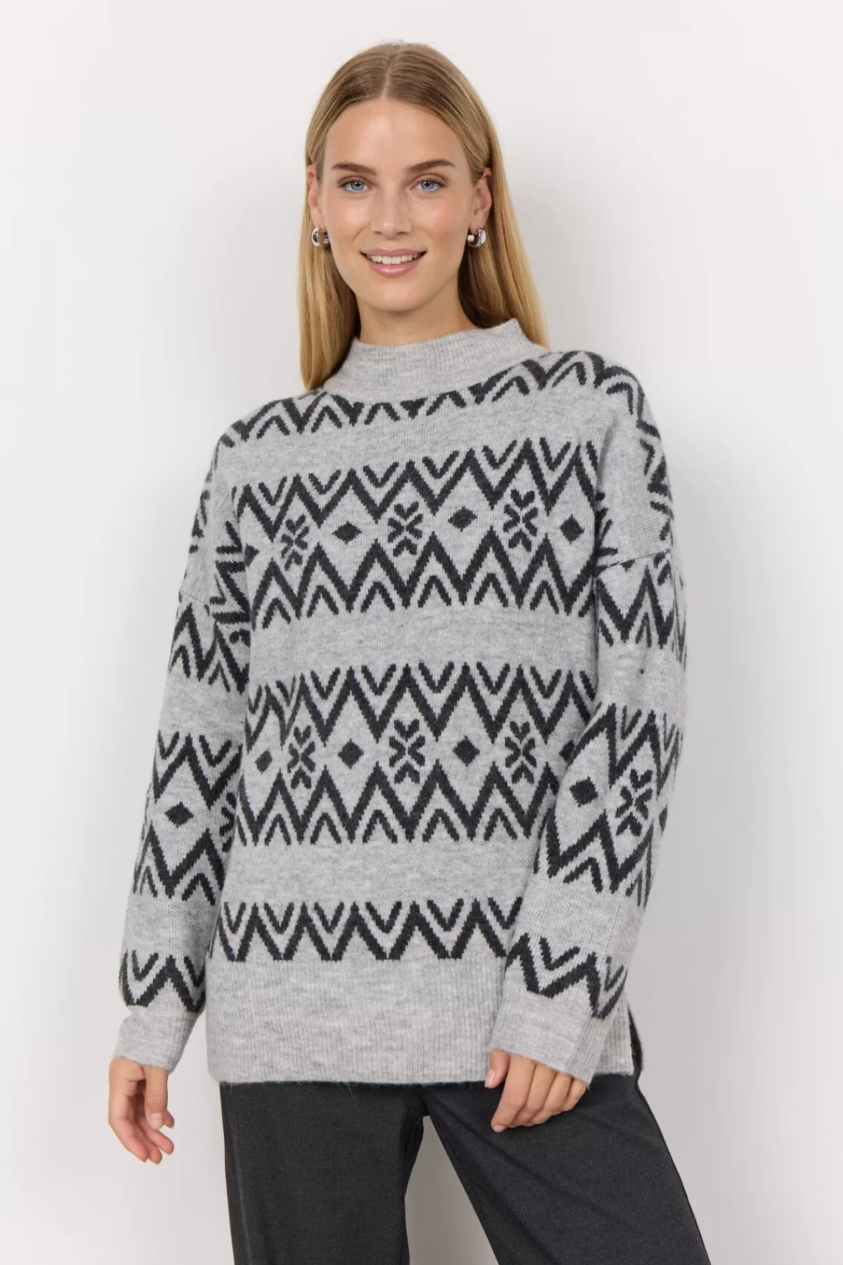 Soyaconcept Knitwear-SC-NESSIE 67 Pullover Light grey