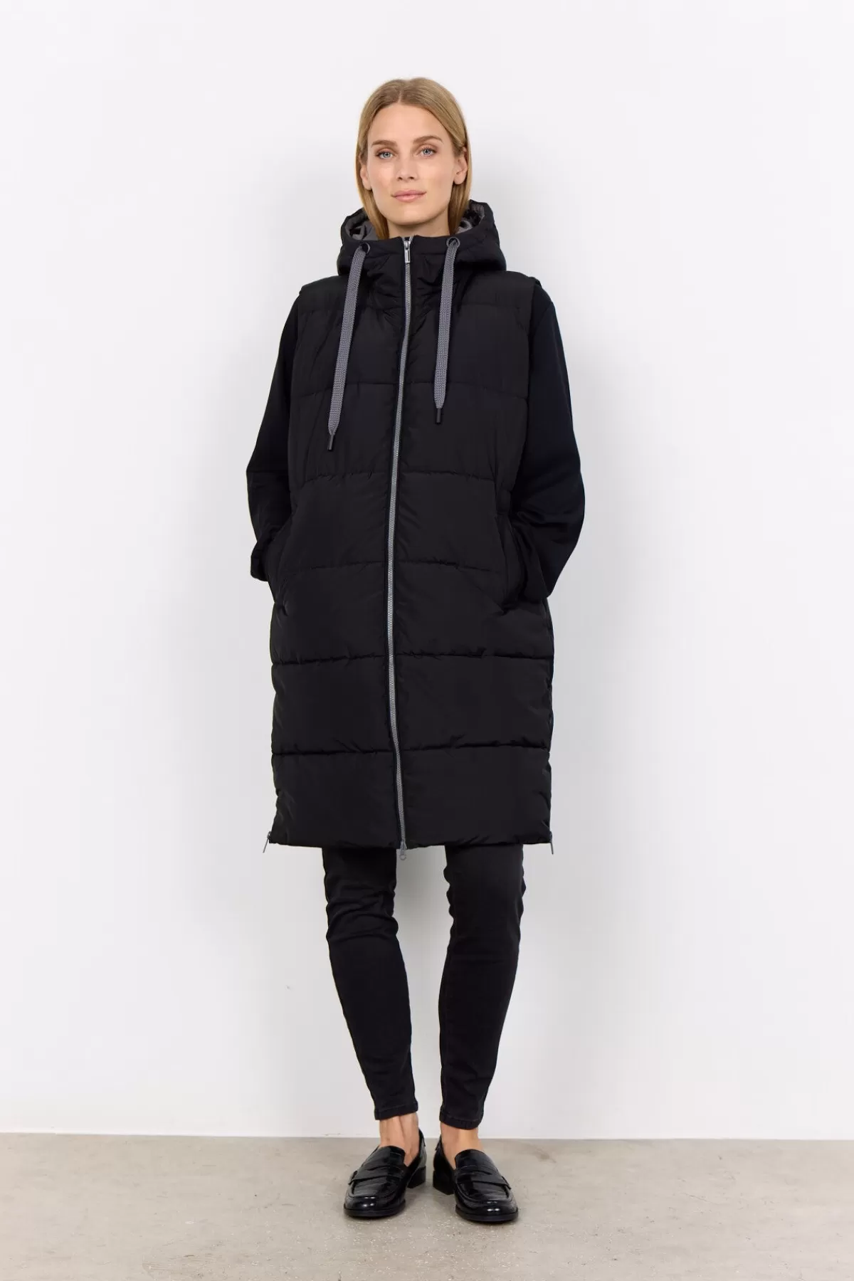 Soyaconcept Outerwear-SC-NINA 27 Waistcoat Black