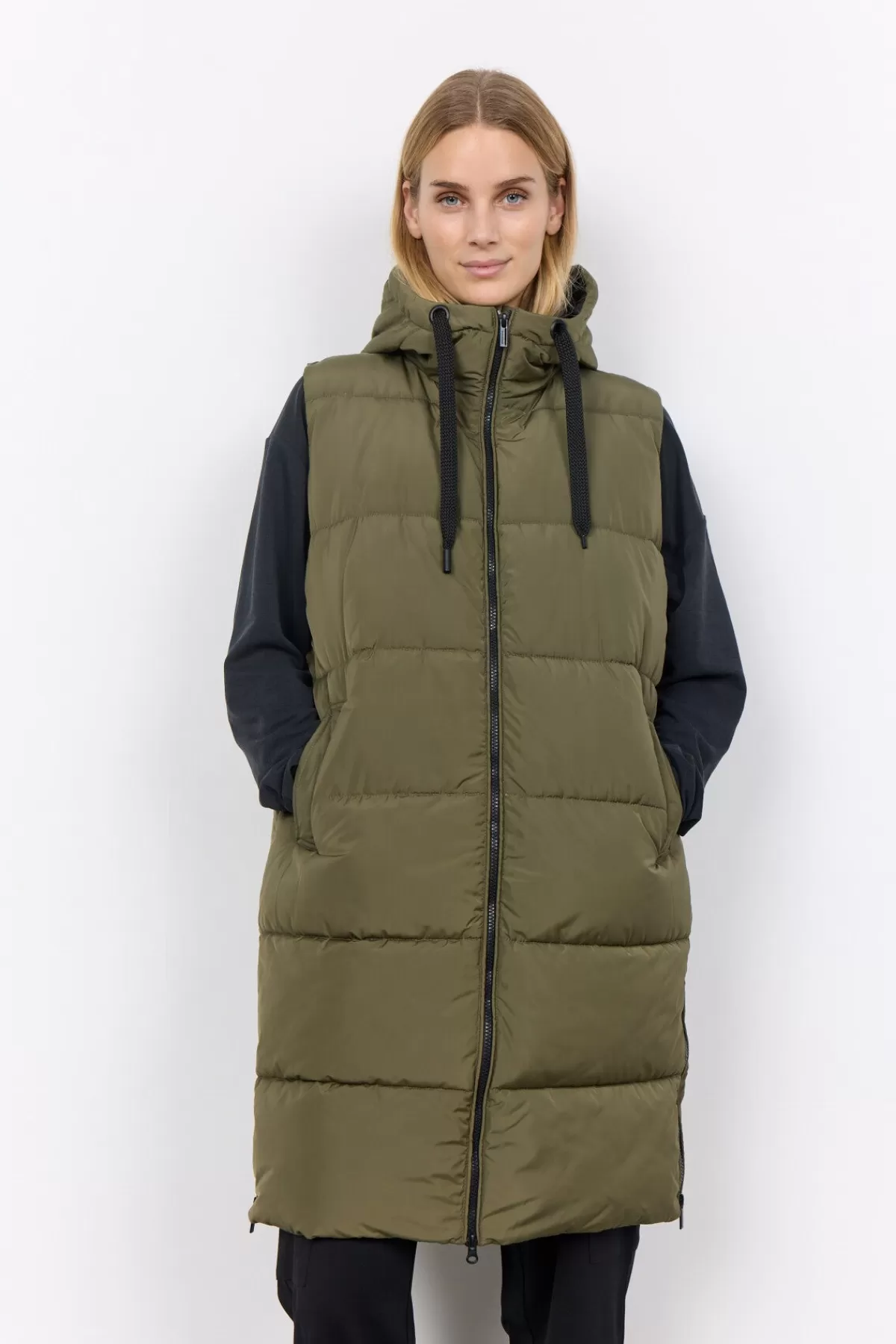 Soyaconcept Outerwear-SC-NINA 27 Waistcoat Olive